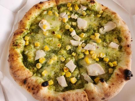 Genovese chicken pizza