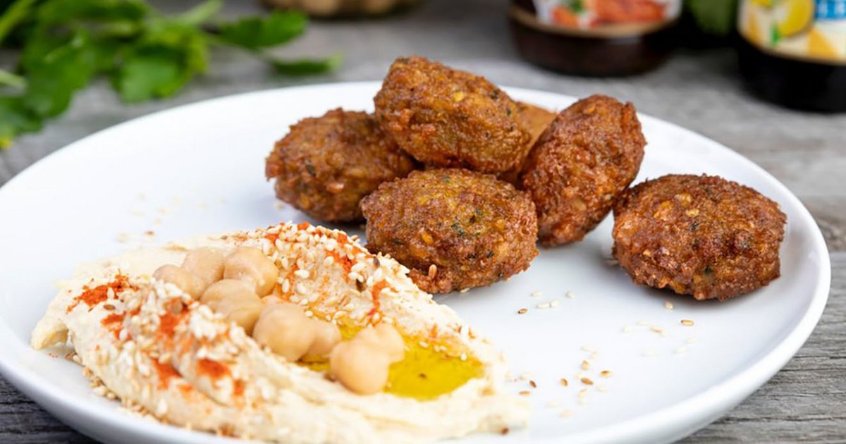 Falafel hummus